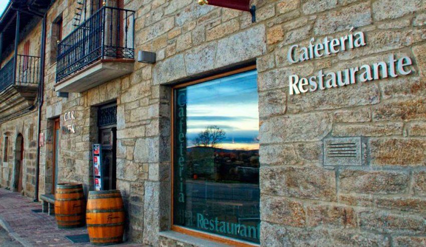 hostal remesal